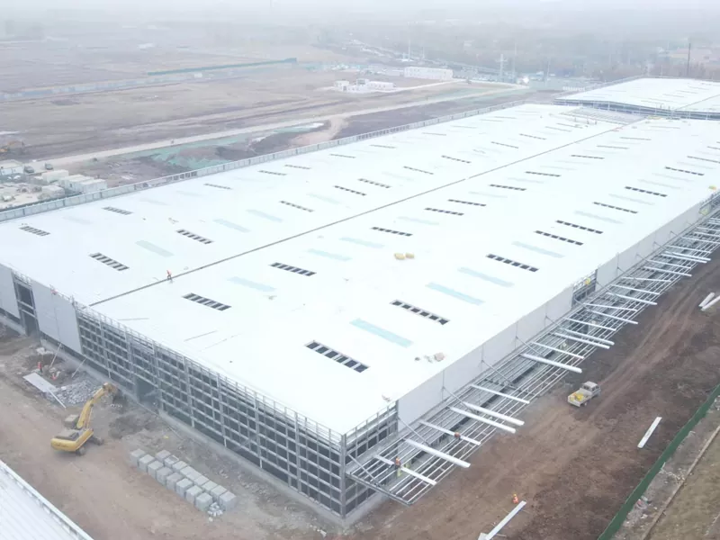 Waarom kiezen voor een prefab metalen magazijngebouw