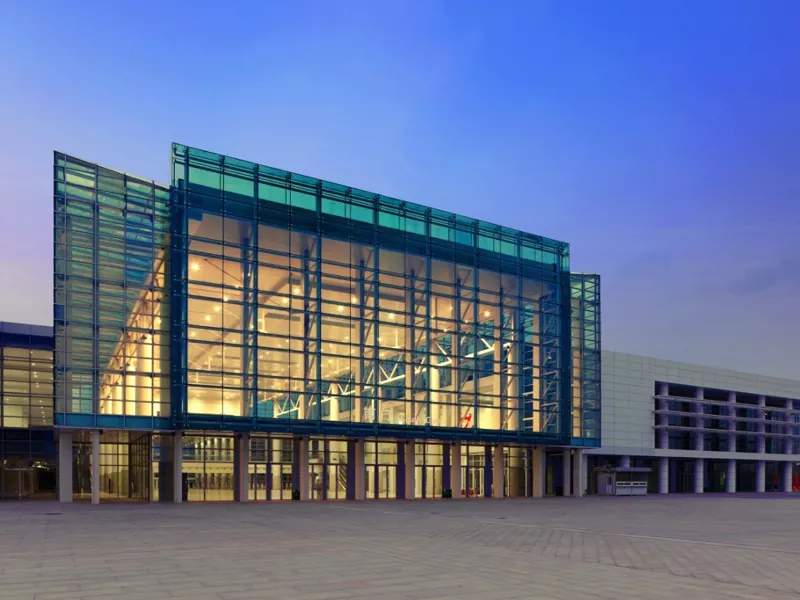 Licht stalen frame prefab metalen gebouw stalen structuur conferentiehall
